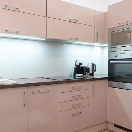 New Bigflat In The Citycenter * Boedapest